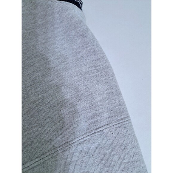 Vintage Champion Size XL Reverse Weave Avalon Varsity Gray Navy Blue 90s Sweater - Picture 9 of 12